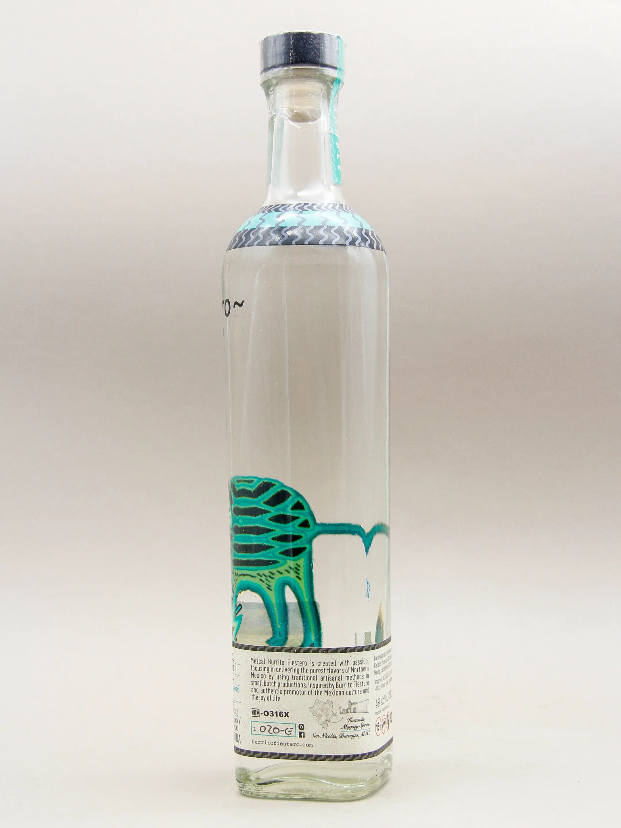 Burrito Fiestero, Mezcal Artesanal, Ensamble  (46%, 70cl) - Image 2