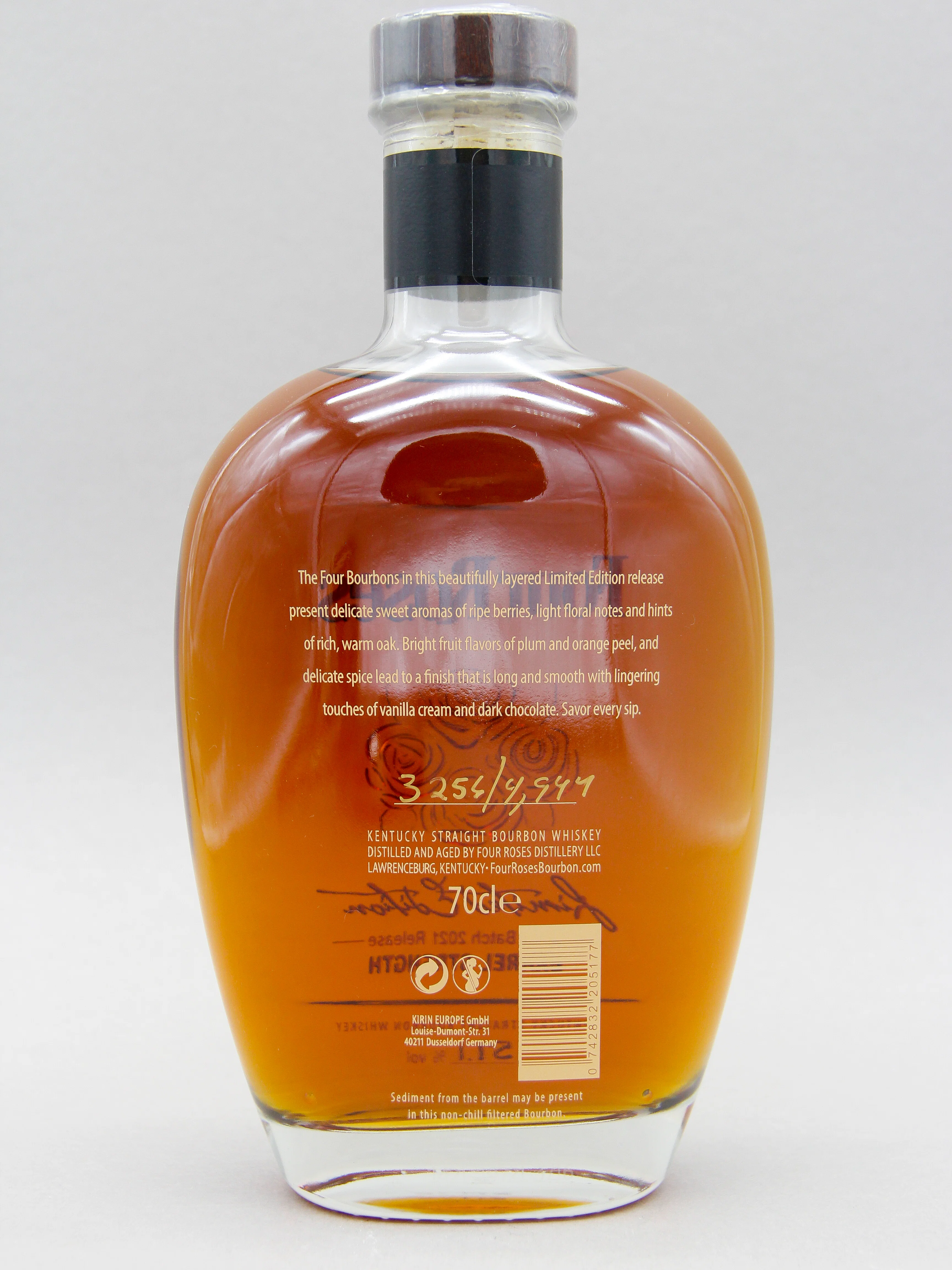 Four Roses Small Batch Bourbon, Limited Edition 2021 (57.1%, 70cl) - Image 2