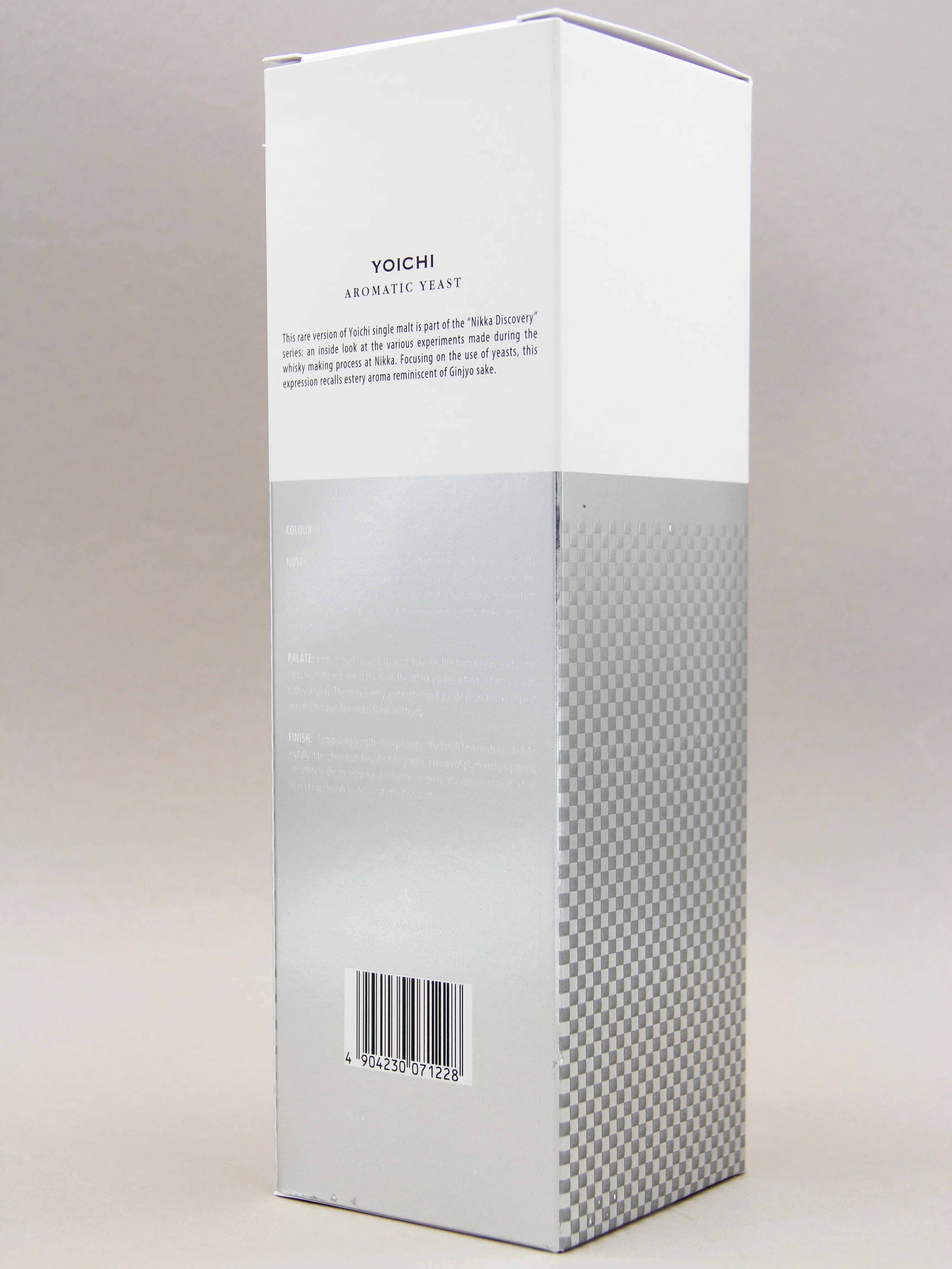 Nikka Whisky Yoichi Single Malt, Aromatic Yeast, 2022, Japan (48%, 70cl) - Image 4