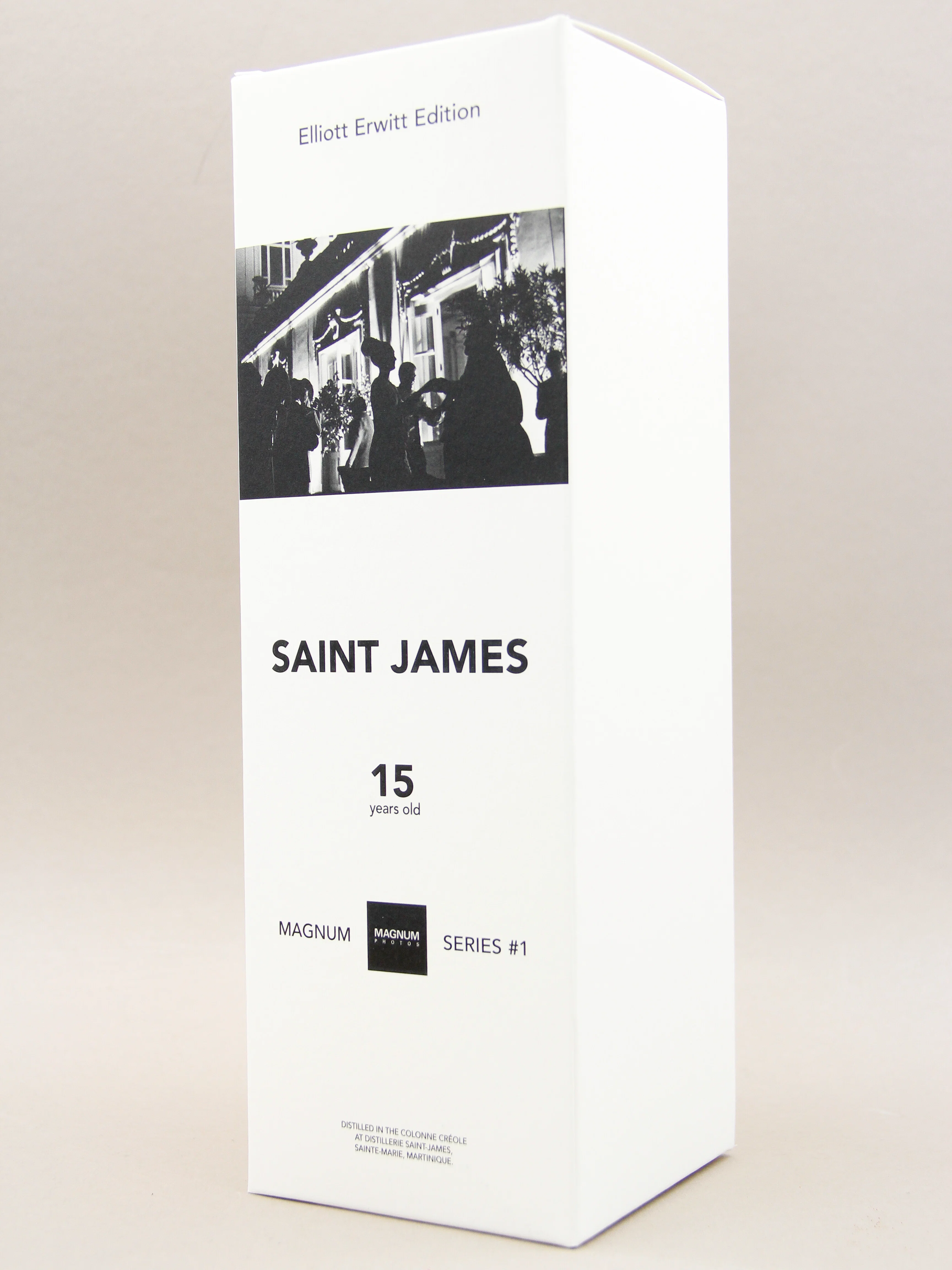 Saint James Rhum Agricole, 15 Years Old, Elliott Erwitt Edition, Magnum Series #1, Martinique, 2004/2006 (45%, 70cl) - Image 2